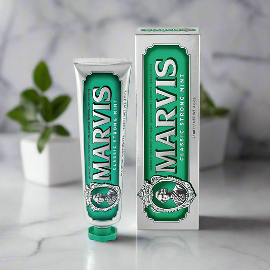 Lily and Co Essentials – Marvis Classic Strong Mint Toothpaste 85 ml with bold peppermint flavor and premium enamel care.